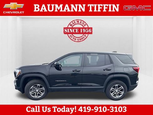 Used 2025 GMC Terrain Elevation AWD/4WD image 6