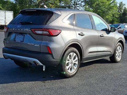 Used 2023 Ford Escape Active AWD/4WD image 9