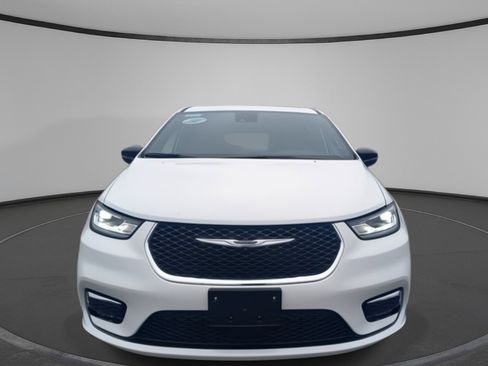 New 2025 Chrysler Pacifica Select image 18