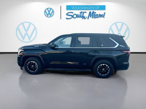 Used 2024 Toyota Sequoia SR5 w/ SR5 Premium Package image 4