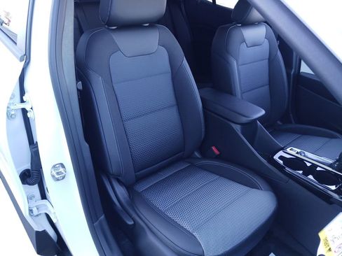 New 2026 Chevrolet Trax LT w/ Driver Confidence Package image 28