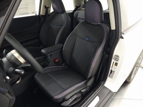 Used 2025 MINI Cooper S image 14