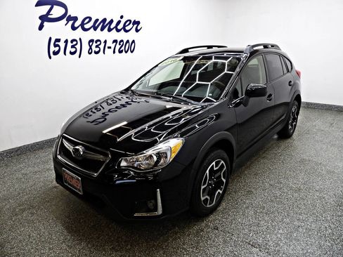 Used 2016 Subaru Crosstrek 2.0i Premium image 1
