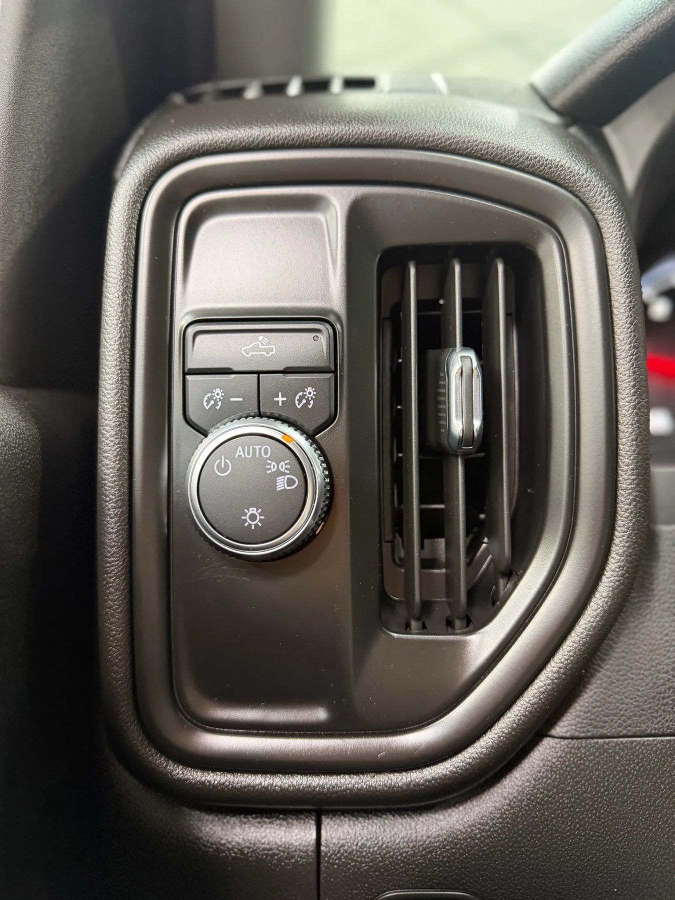 Used 2022 GMC Sierra 3500 Pro w/ Convenience Package RWD image 23
