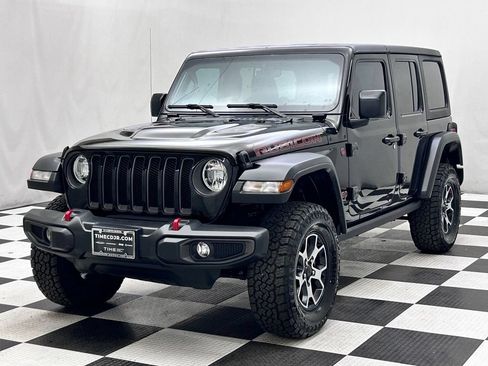 Used 2023 Jeep Wrangler Unlimited Rubicon w/ Cold Weather Group AWD/4WD image 4