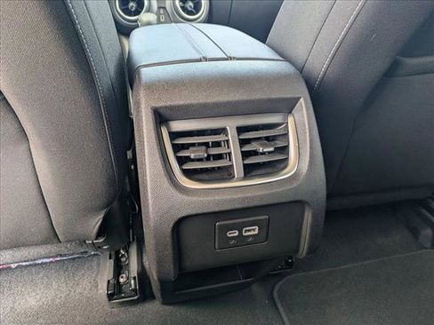 Used 2025 Chevrolet Blazer LT image 16