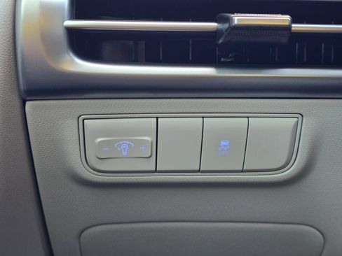 New 2026 Hyundai Tucson SE image 22