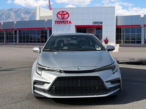 New 2026 Toyota Corolla SE image 2