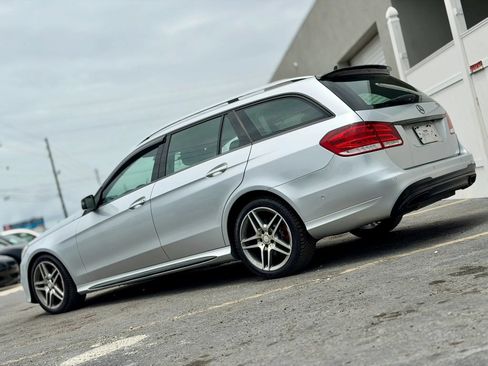 Used 2014 Mercedes-Benz E 350 4MATIC Wagon image 3