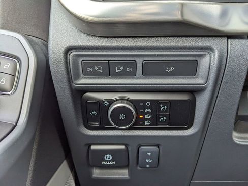 Used 2023 Ford F150 Lariat w/ FX4 Off-Road Package image 54