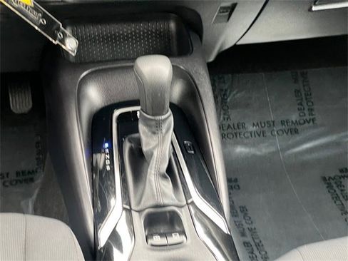 Certified 2022 Toyota Corolla LE image 17