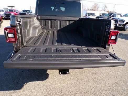 New 2026 Jeep Gladiator Willys image 7