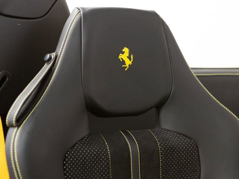 Certified 2021 Ferrari F8 Tributo RWD image 80