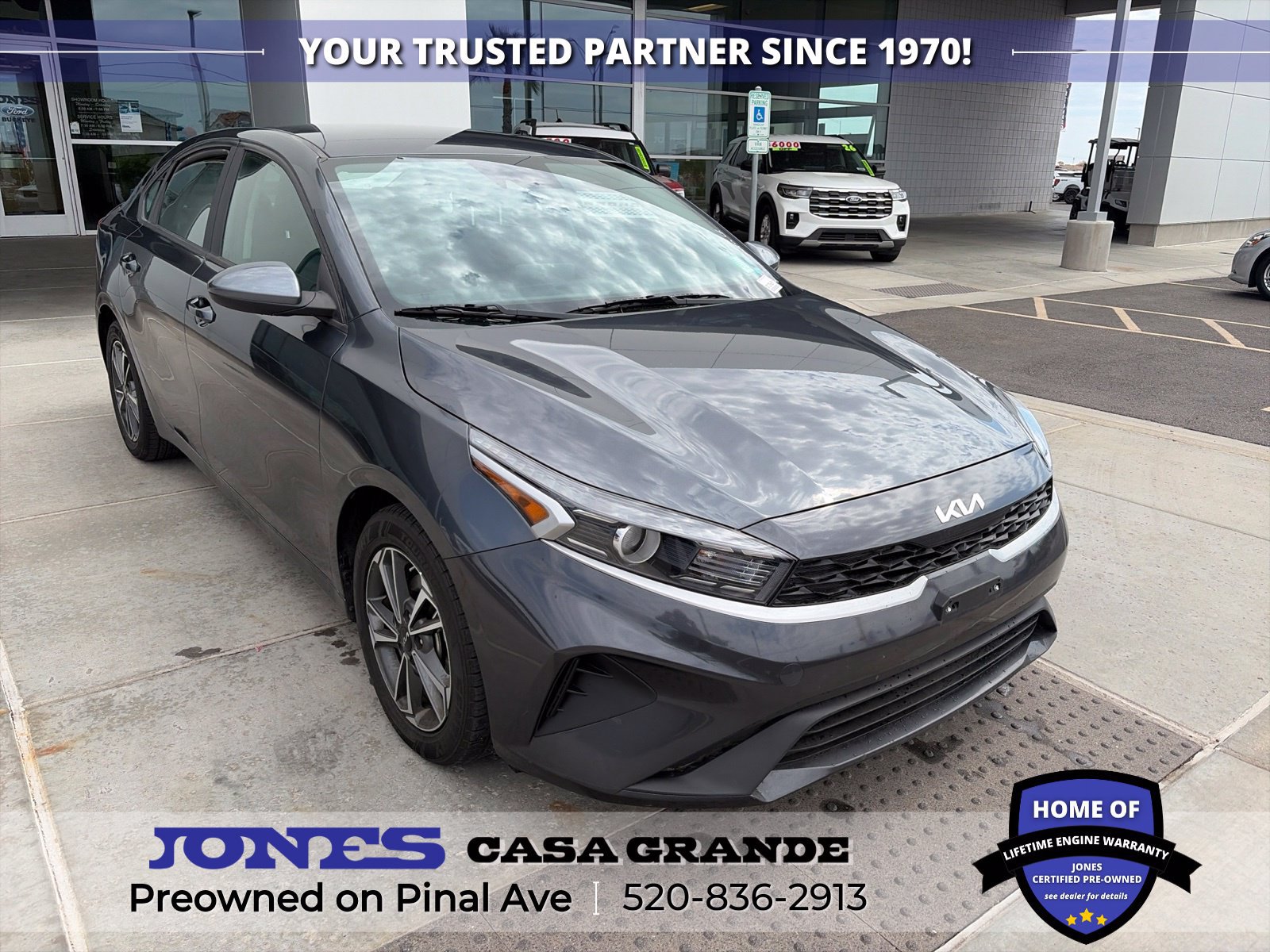 Used 2023 Kia Forte LXS FWD image 7