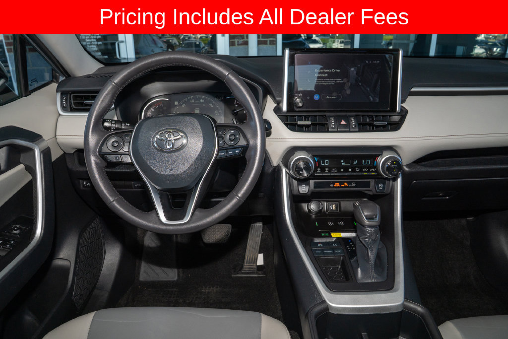 Used 2024 Toyota RAV4 XLE Premium FWD image 7
