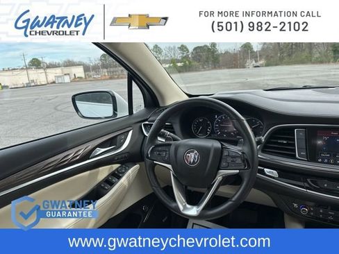 Used 2022 Buick Enclave Avenir w/ Avenir Technology Package image 29
