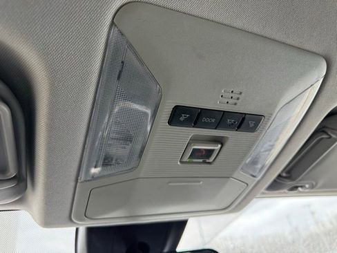 Used 2023 Toyota RAV4 XLE image 18