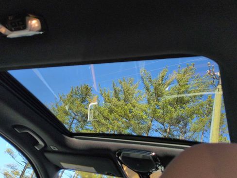 Certified 2024 BMW 330i xDrive Sedan w/ Premium Package image 20