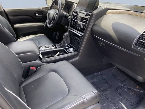 Used 2023 INFINITI QX80 Premium Select w/ Cargo Package AWD/4WD image 33
