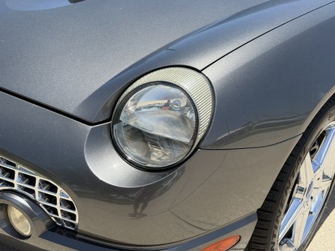Used 2003 Ford Thunderbird RWD image 14