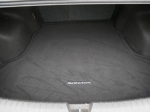 Used 2017 Hyundai Sonata Limited FWD image 18