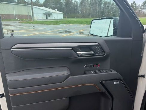 New 2026 GMC Sierra 1500 AT4 w/ LPO, Black Badging Package AWD/4WD image 12