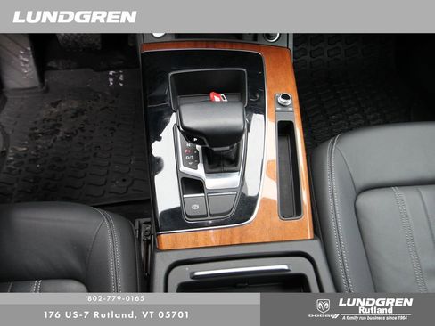 Used 2021 Audi Q5 2.0T Premium w/ Convenience Package image 27