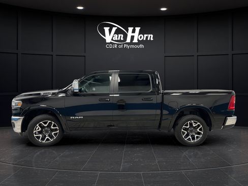 Used 2025 RAM 1500 Laramie w/ Trailer Tow Group AWD/4WD image 4