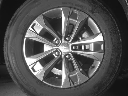 Used 2025 Chevrolet Equinox LT image 13