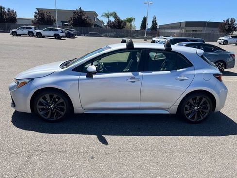 Used 2023 Toyota Corolla XSE FWD image 8