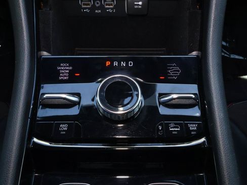 Used 2022 Jeep Grand Cherokee Trailhawk AWD/4WD image 24