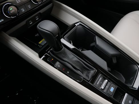 Certified 2025 Honda Accord EX-L image 24