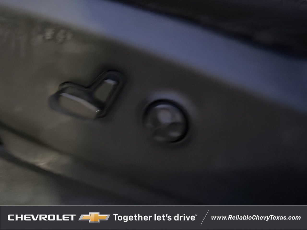 Used 2022 Chrysler Voyager LX FWD image 26
