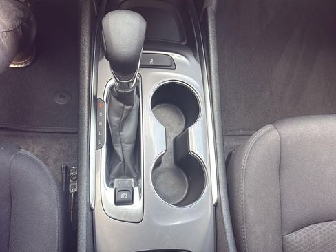 Used 2023 Chevrolet Malibu LT image 18