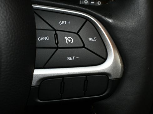 Used 2019 Jeep Compass Latitude w/ Popular Equipment Group image 30