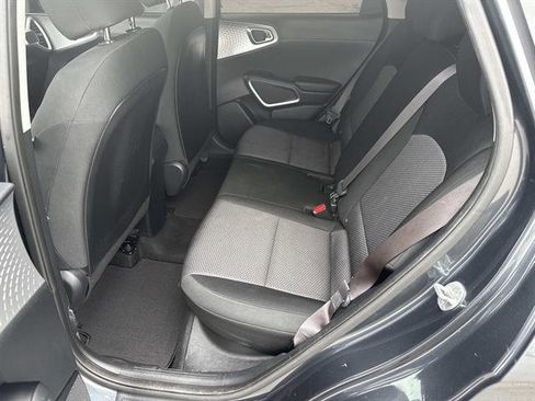 Used 2020 Kia Soul LX FWD image 14