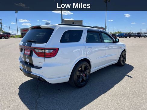 Used 2018 Dodge Durango SRT w/ SRT Interior Appearance Group AWD/4WD image 6