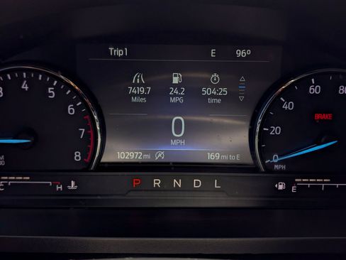 Used 2021 Ford Explorer XLT w/ Equipment Group 202A RWD image 13