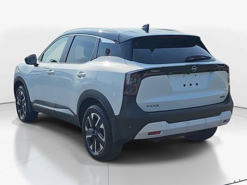 Used 2026 Nissan Kicks SV w/ Charging Package AWD/4WD image 6