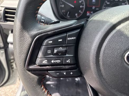 Used 2024 Subaru Crosstrek 2.5i Limited AWD/4WD image 18