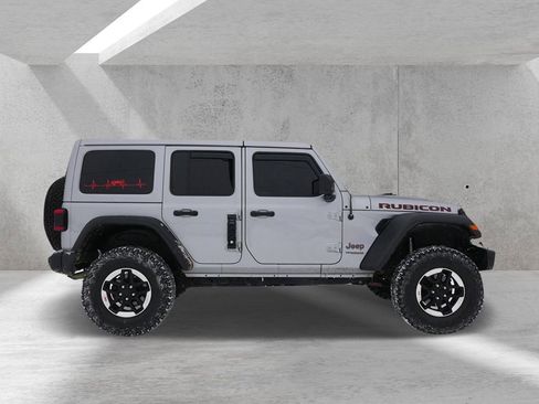 Used 2020 Jeep Wrangler Unlimited Rubicon image 2