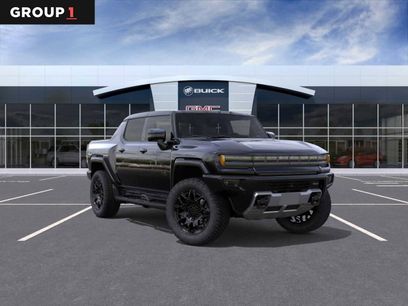 New 2025 GMC Hummer EV 2X w/ LPO, Dark Essentials Package