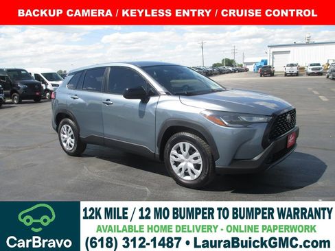 Used 2022 Toyota Corolla Cross L FWD image 1