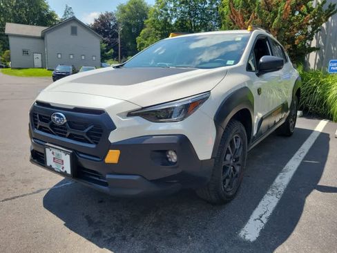 Used 2024 Subaru Crosstrek 2.5i Wilderness w/ Wilderness Package image 8