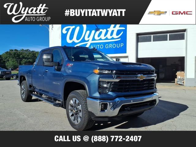 Used 2026 Chevrolet Silverado 2500 LT w/ All Star Edition AWD/4WD image 1