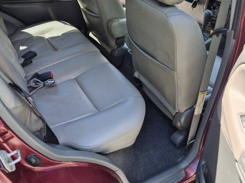 Used 2003 Chevrolet Tracker LT AWD/4WD image 7