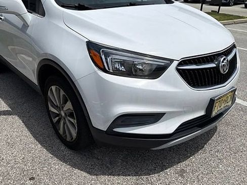Used 2019 Buick Encore Preferred AWD/4WD image 2