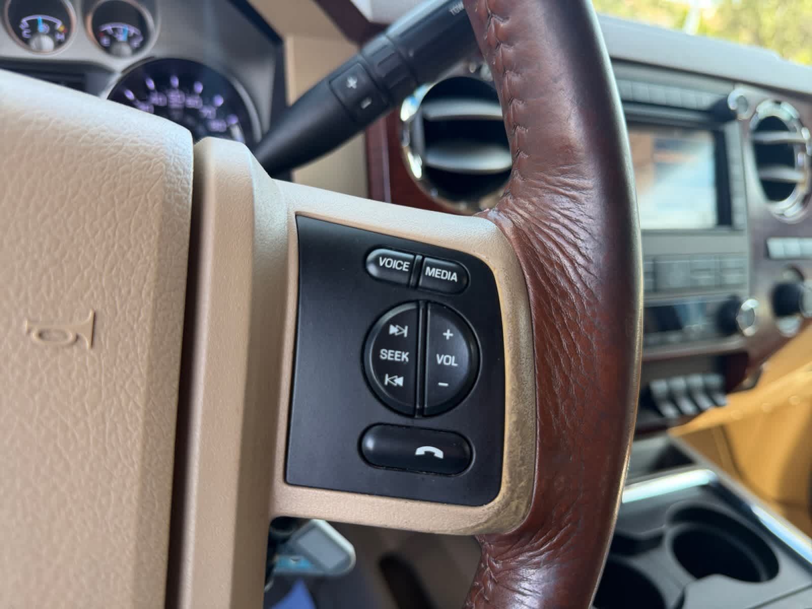 Used 2011 Ford F350 King Ranch w/ King Ranch w/Chrome Pkg AWD/4WD image 21