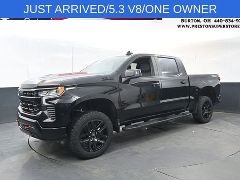 Used 2023 Chevrolet Silverado 1500 LT Trail Boss w/ Convenience Package II image 1
