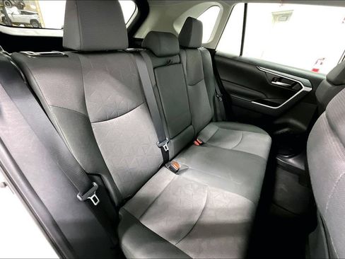 Used 2025 Toyota RAV4 XLE w/ Weather Package AWD/4WD image 31